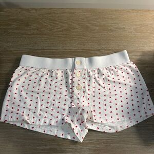 Brandy Melville short